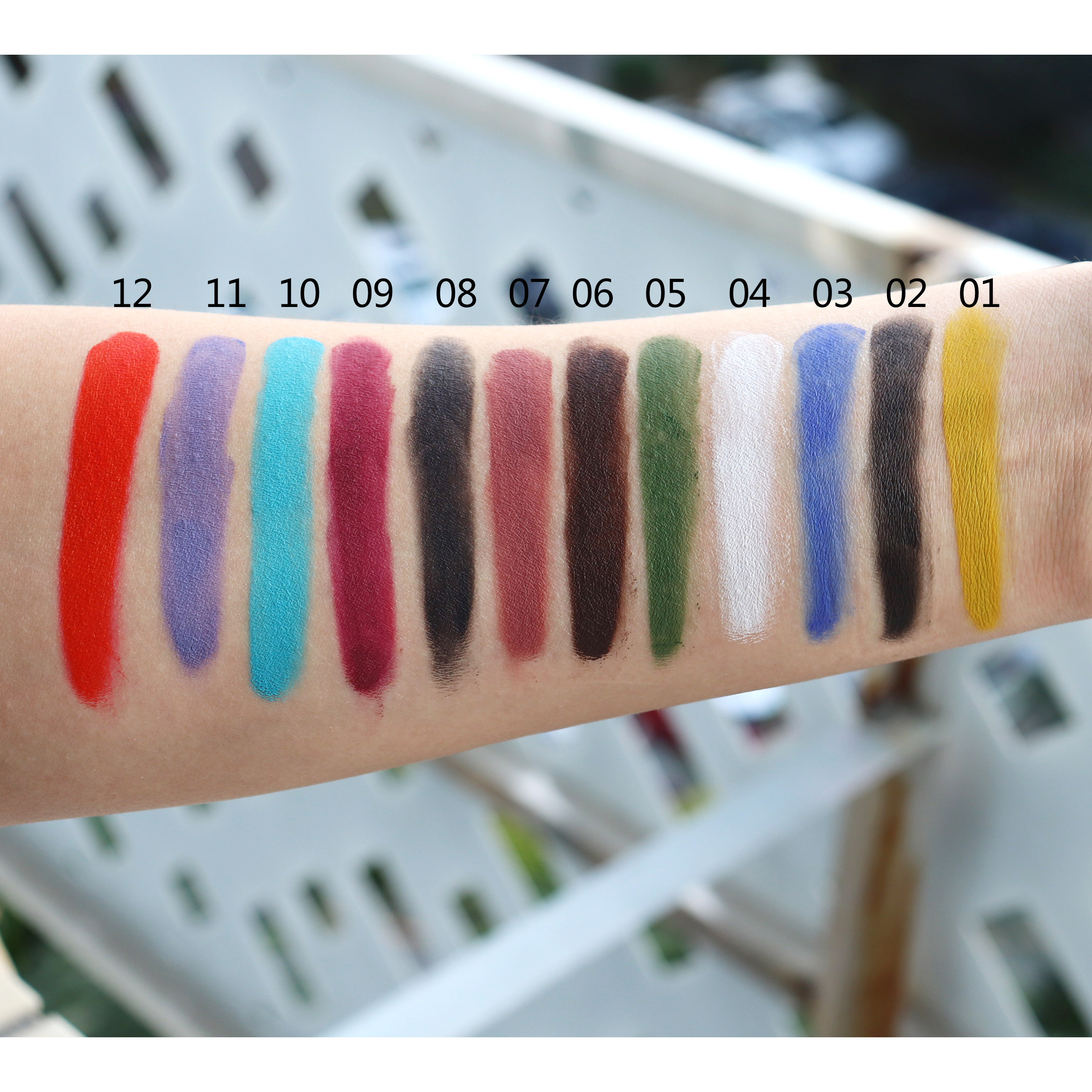 custom logo eyeliner